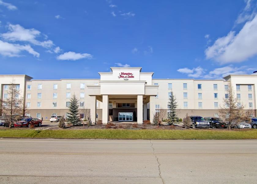 Alberta Red Deer Exterior Detail