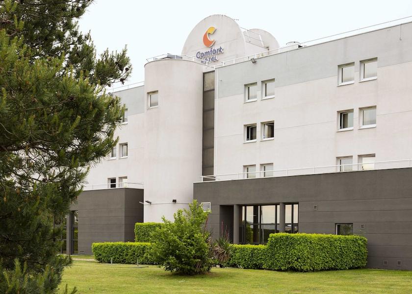 Auvergne-Rhone-Alpes Colombier-Saugnieu Facade