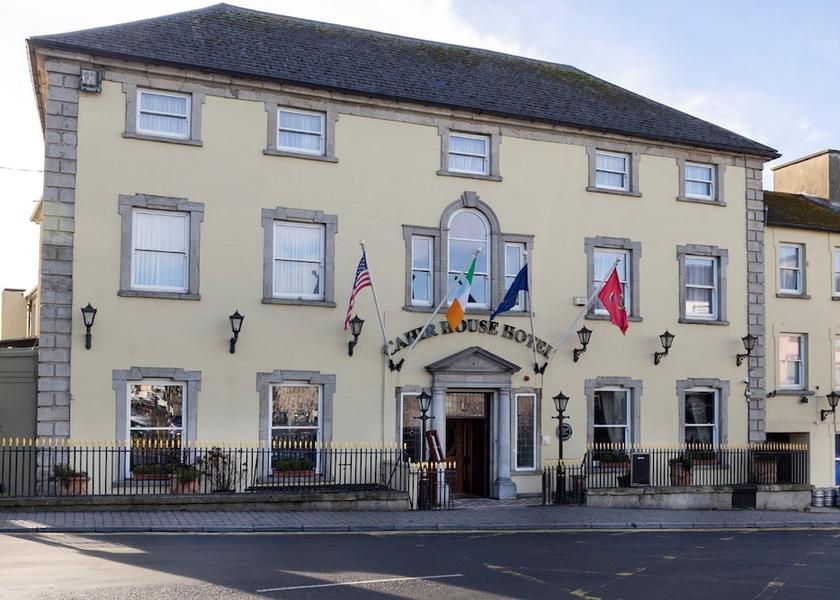 County Tipperary Cahir Front of property
