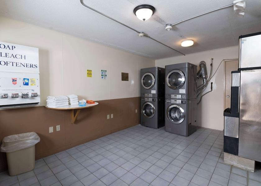 New Jersey South Amboy Laundry Room