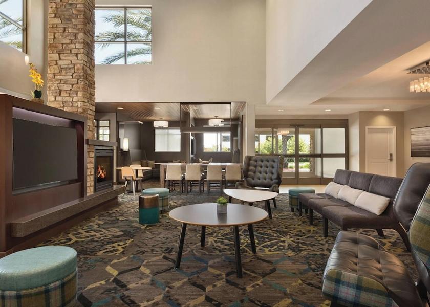 California San Marcos Lobby