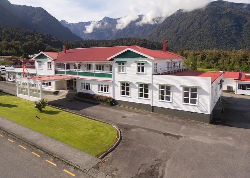 West Coast Fox Glacier Exterior