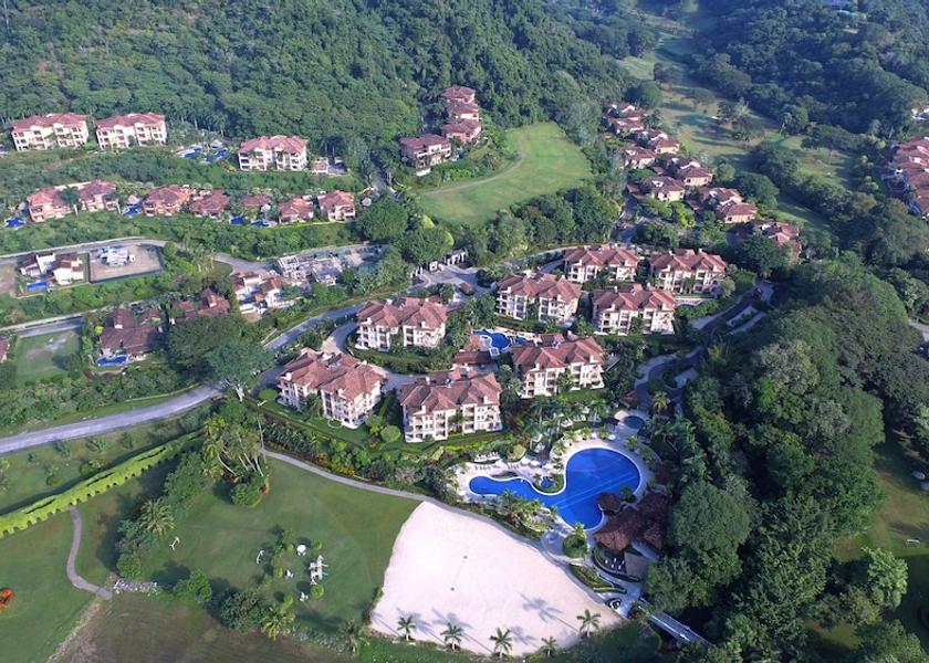 Puntarenas Herradura Pool