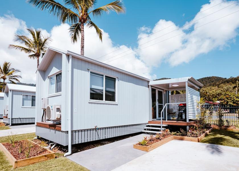 Queensland Jubilee Pocket Exterior
