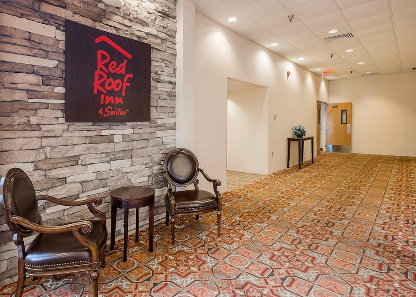 New Jersey Mount Holly Lobby