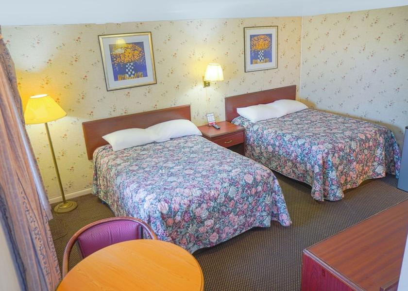 Michigan Bay City 2 Full Bed