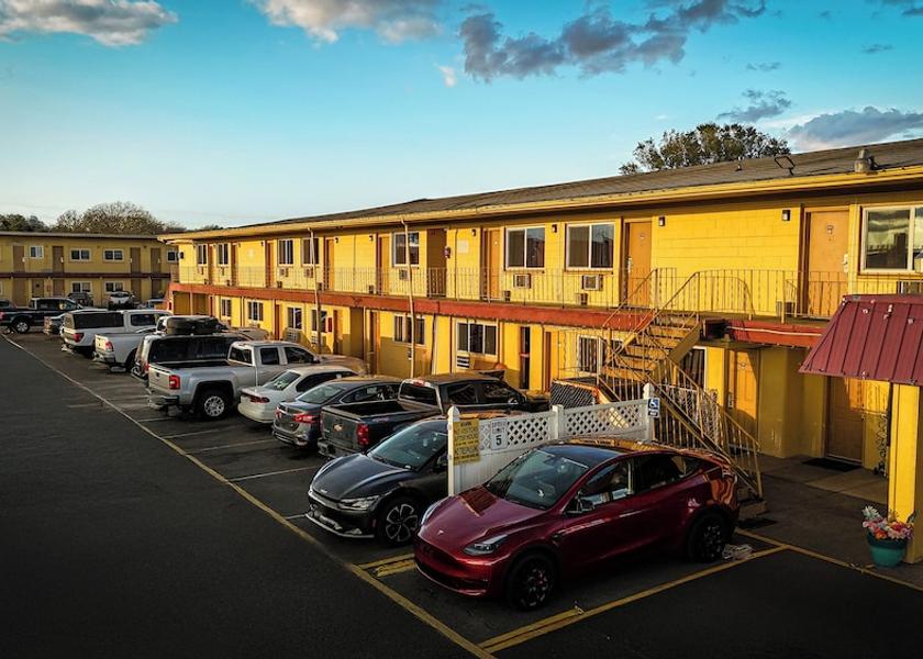 Washington Sunnyside Facade