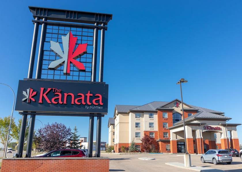 Alberta Fort Saskatchewan Exterior Detail