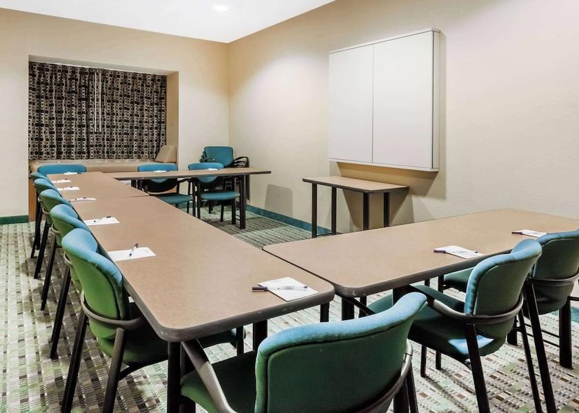 Pennsylvania Scranton Meeting Room