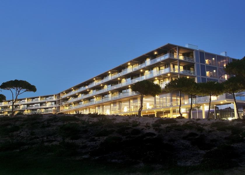  Cascais Facade