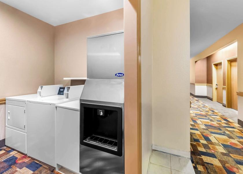Oklahoma Calera Laundry Room
