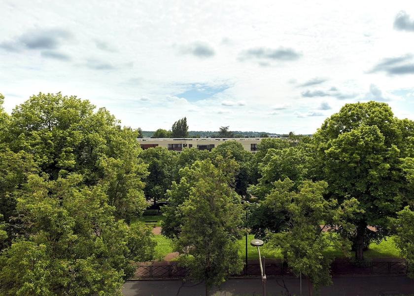 Île-de-France Le Chesnay-Rocquencourt View from Property