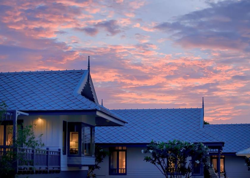 Phetchaburi Province Cha-am Exterior