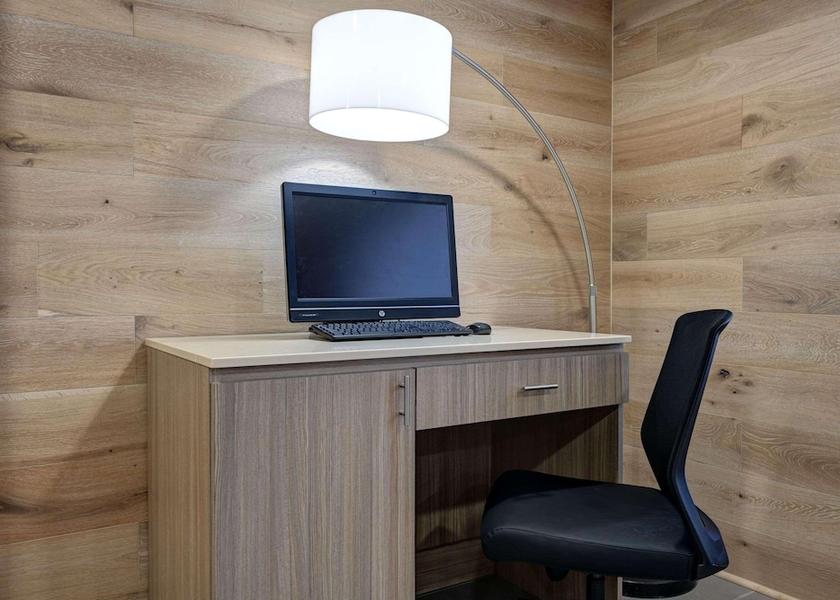 South Dakota Pierre Business Centre