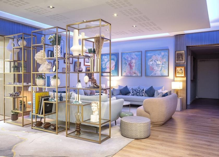 Ile-de-France Guyancourt Lobby