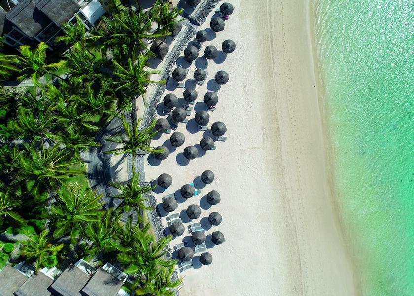  Belle Mare Beach