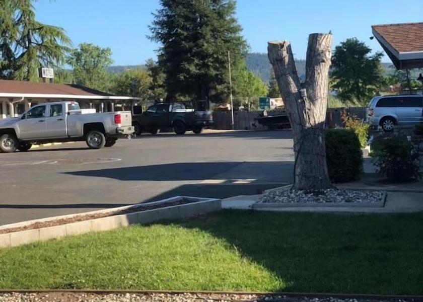 California Kelseyville Property Grounds