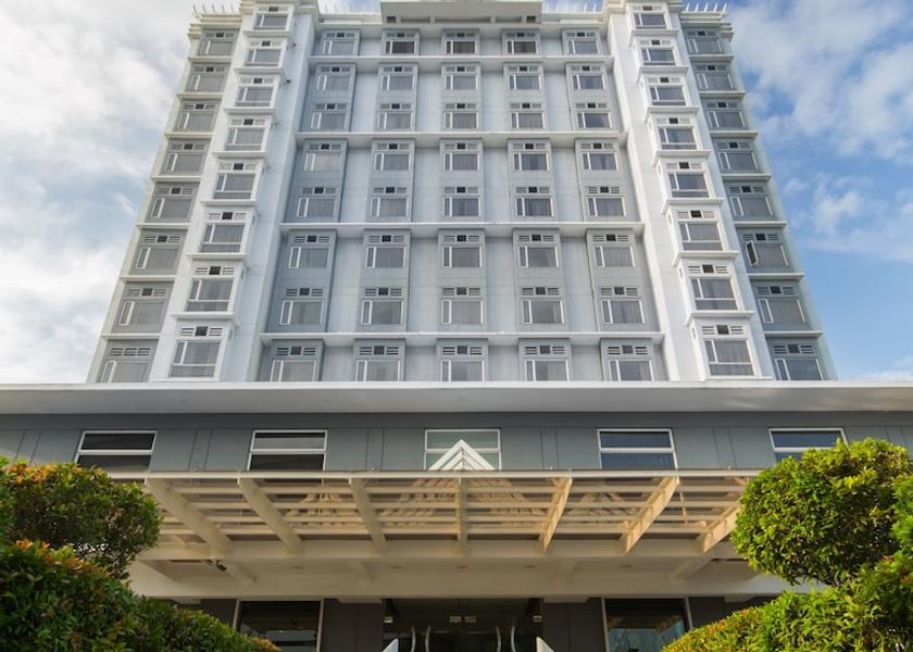  Pasay Front of property