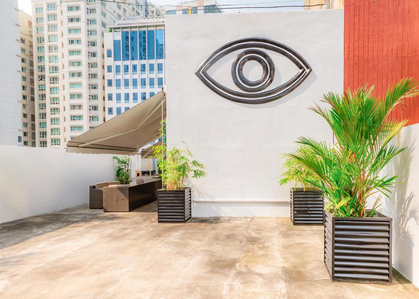  Makati Public areas
