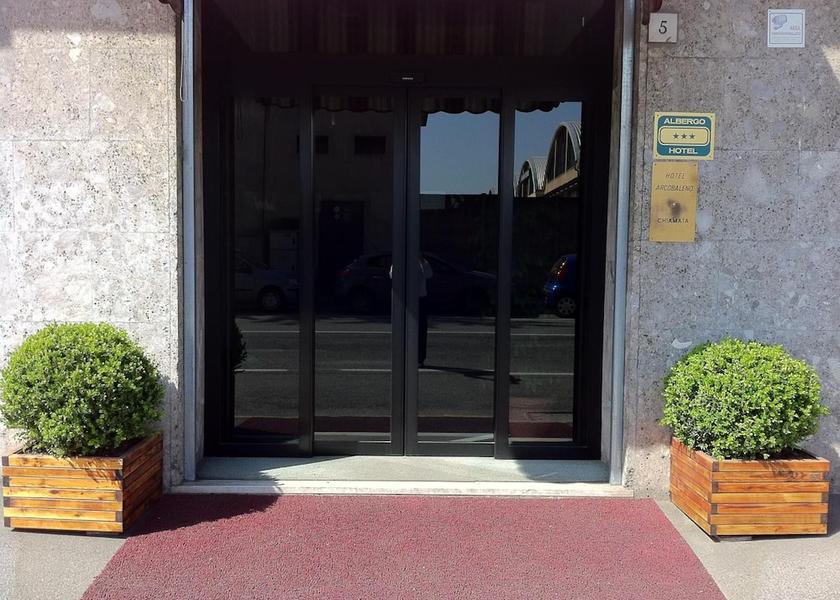 Lombardy Vimodrone Exterior