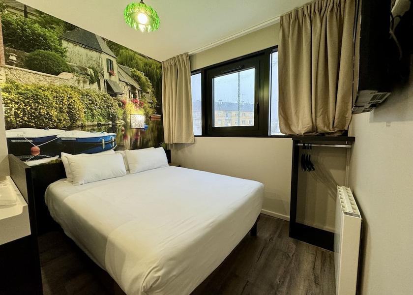 Pays de la Loire Saint-Nazaire Room