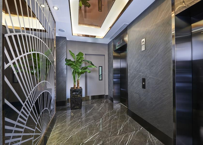 Singapore Lobby
