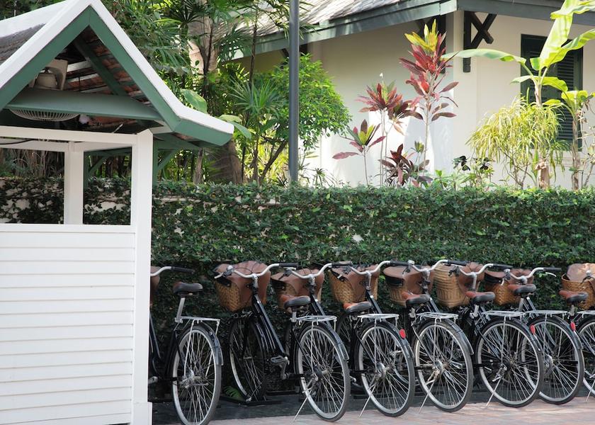  Luang Prabang Bicycling