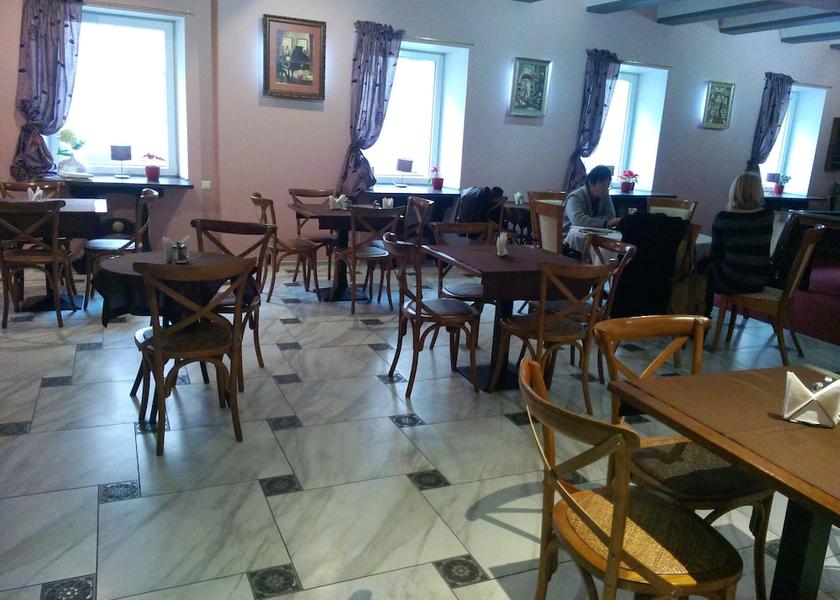  Riga Meeting Room