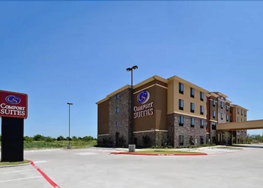 Texas Greenville Exterior Detail