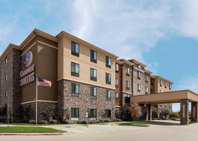 Texas Greenville Exterior Detail