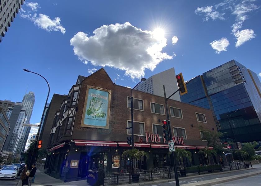 Quebec Montreal Terrace/patio