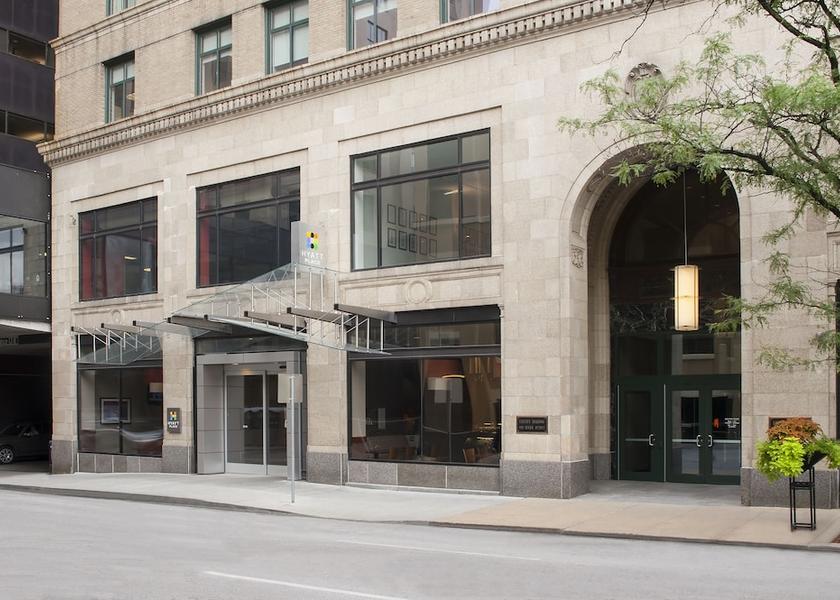 Iowa Des Moines Facade