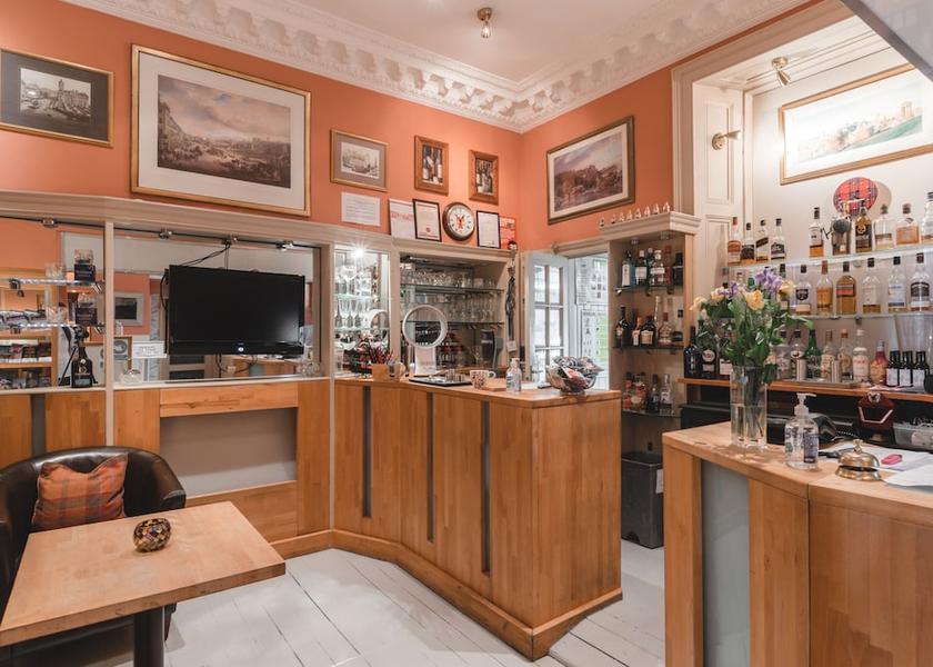 Scotland Edinburgh Bar