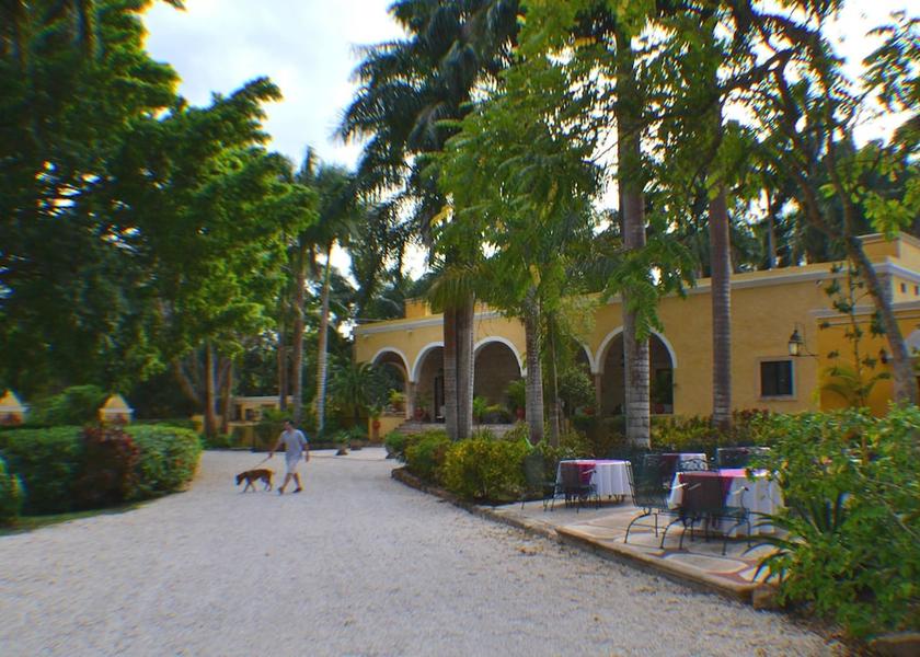 Yucatán Tinum Facade
