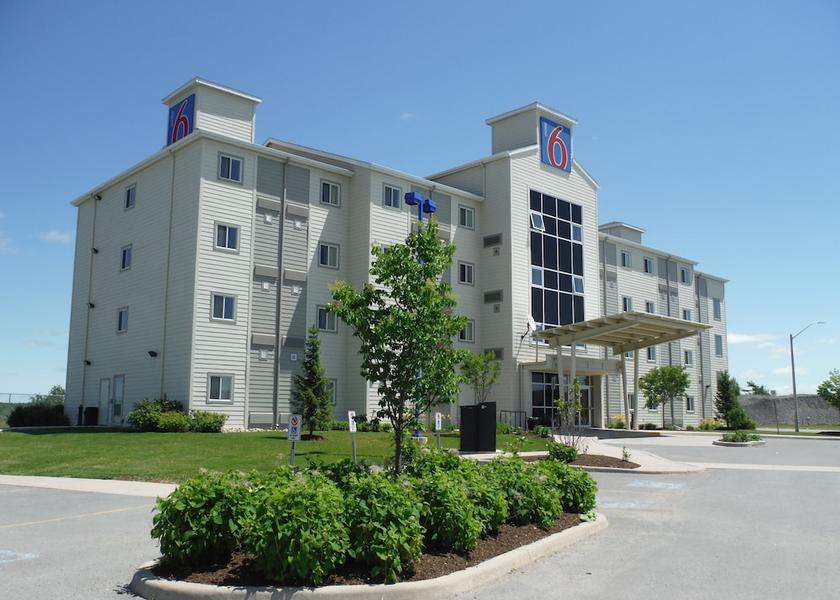 Ontario Kingston Exterior Detail
