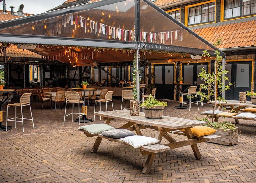 Overijssel Raalte Courtyard