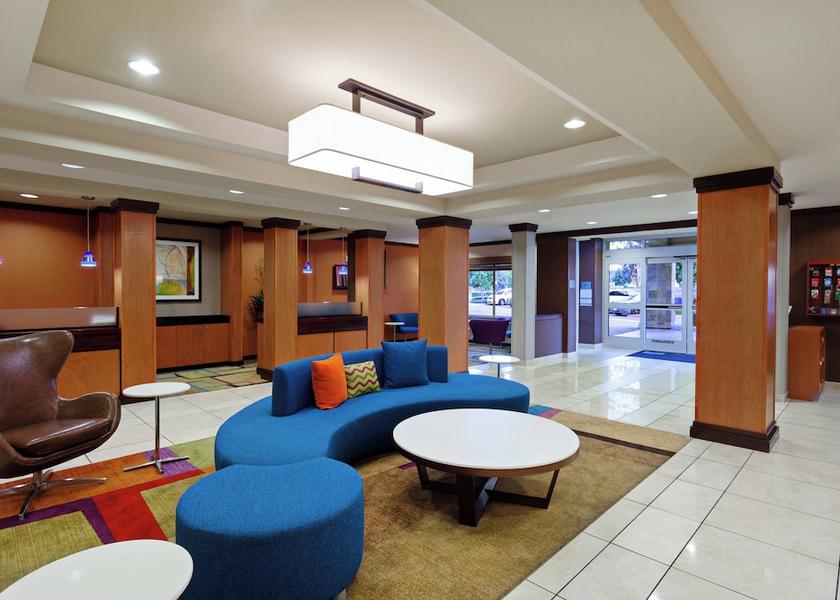 California West Covina Lobby