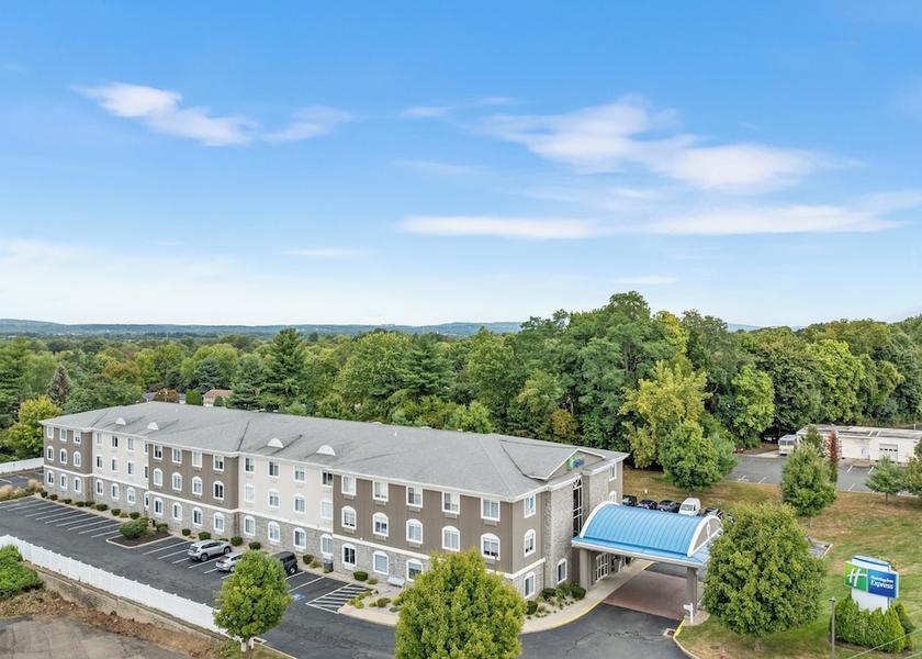 Connecticut Newington Amenity