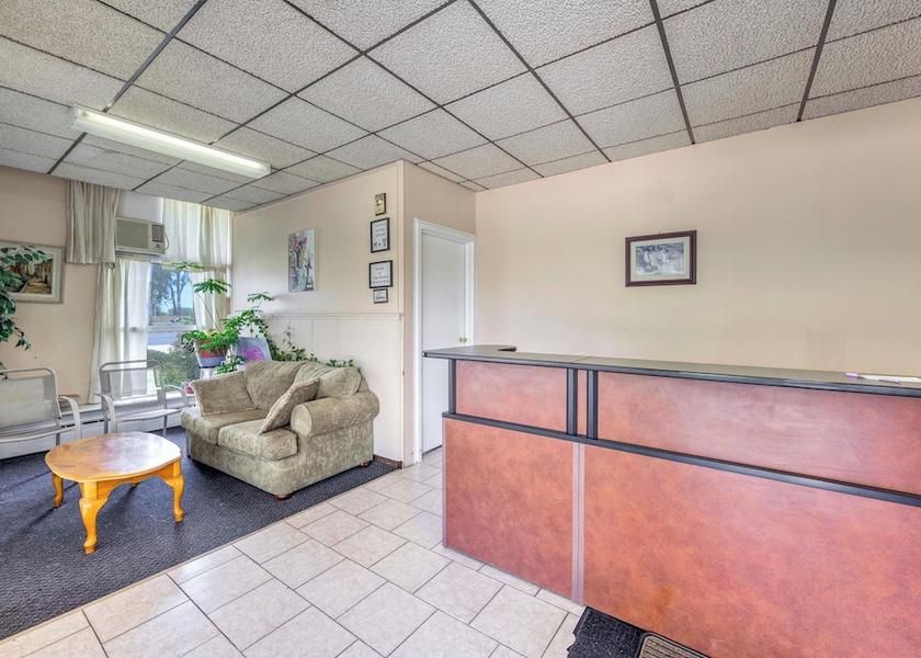 Check-in/check-out kiosk