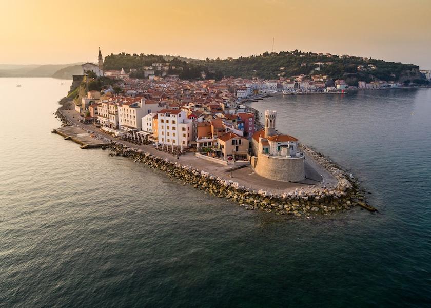  Piran City view