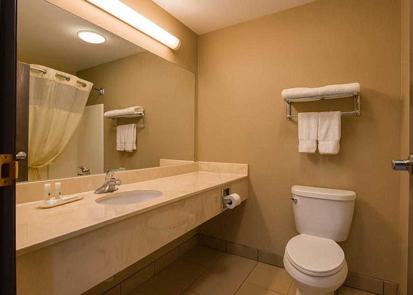 South Dakota Hot Springs Bathroom