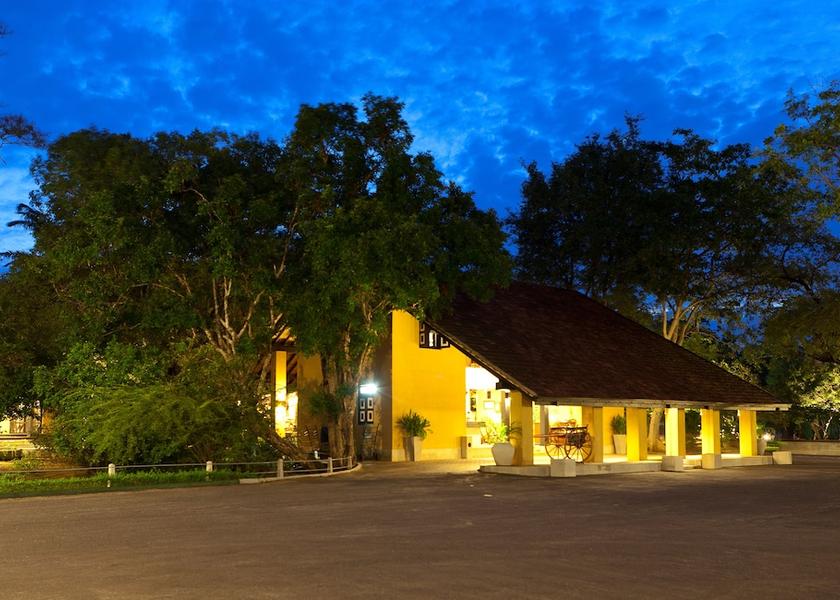 Anuradhapura District Habarana Exterior Detail