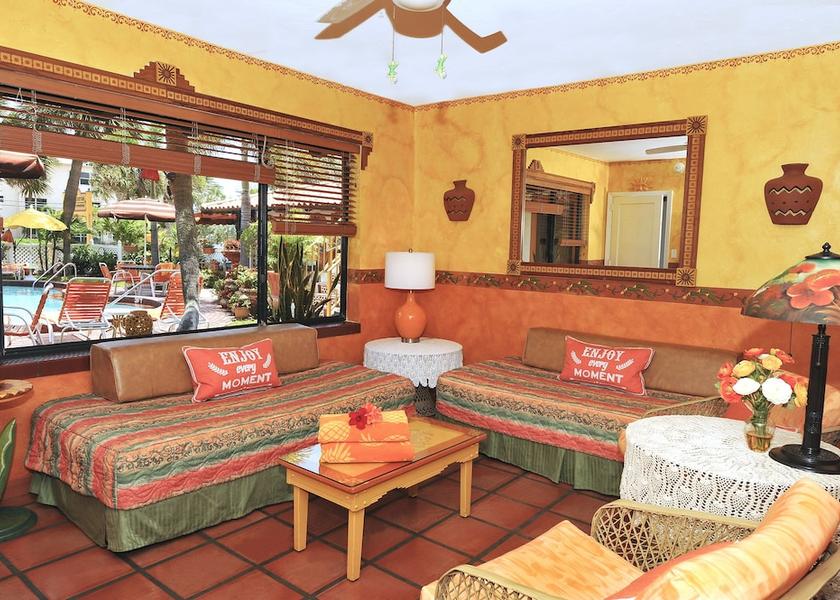 Florida Lauderdale-by-the-Sea Living area