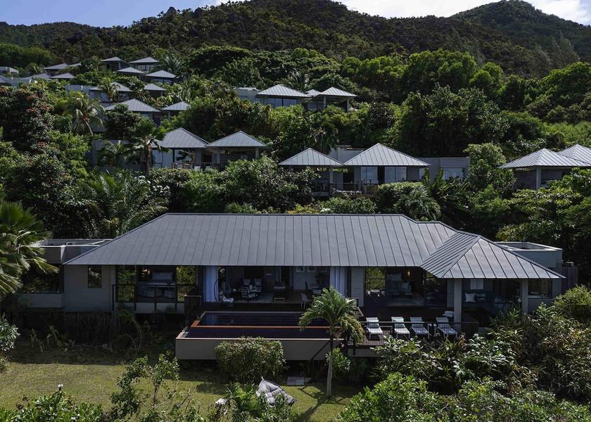  Praslin Island Room