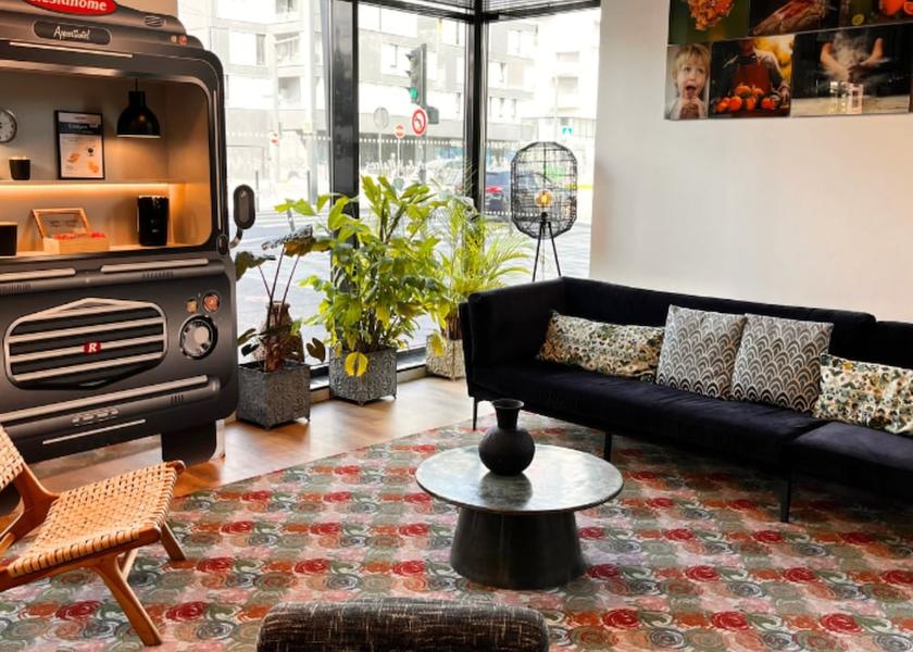 Ile-de-France Vitry-sur-Seine Lobby
