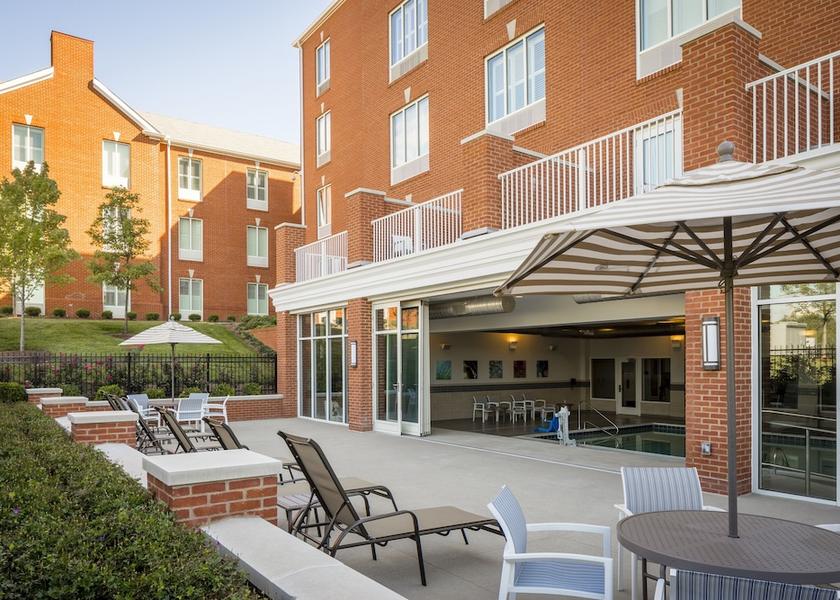 Ohio Lewis Center Terrace/patio