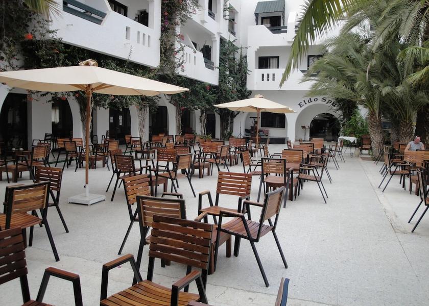 Medenine Governorate Aghir Outdoor dining