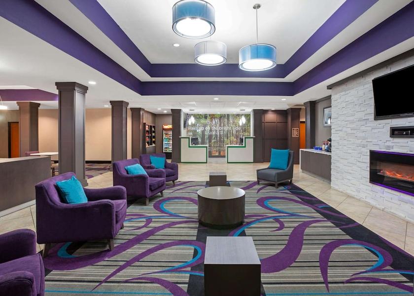 Texas Pasadena Lobby