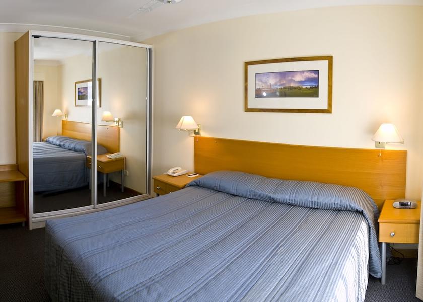  Norfolk Island Room