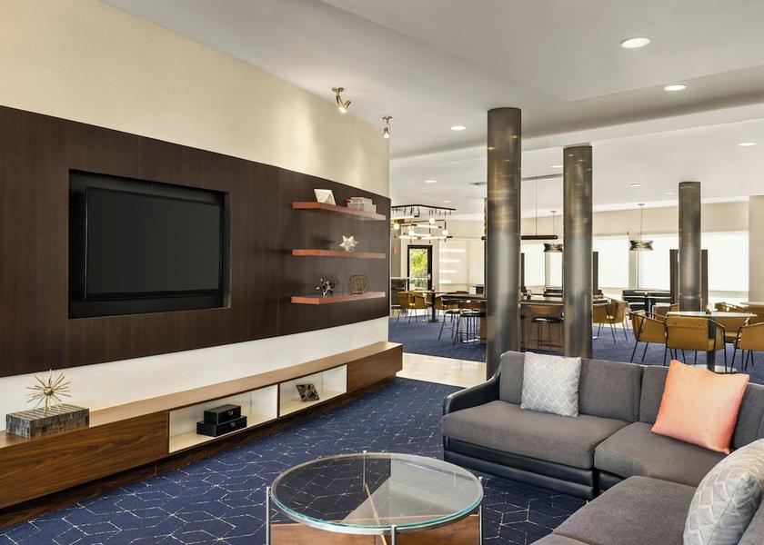 New Jersey Mount Holly Lobby